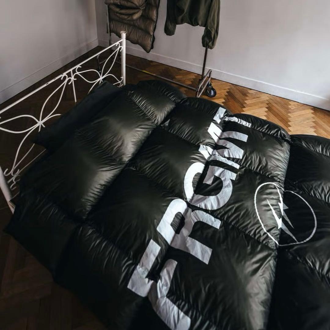 新品 NANGA FRAGMENT DOWN DUVET ダウンデュべ ベージュ