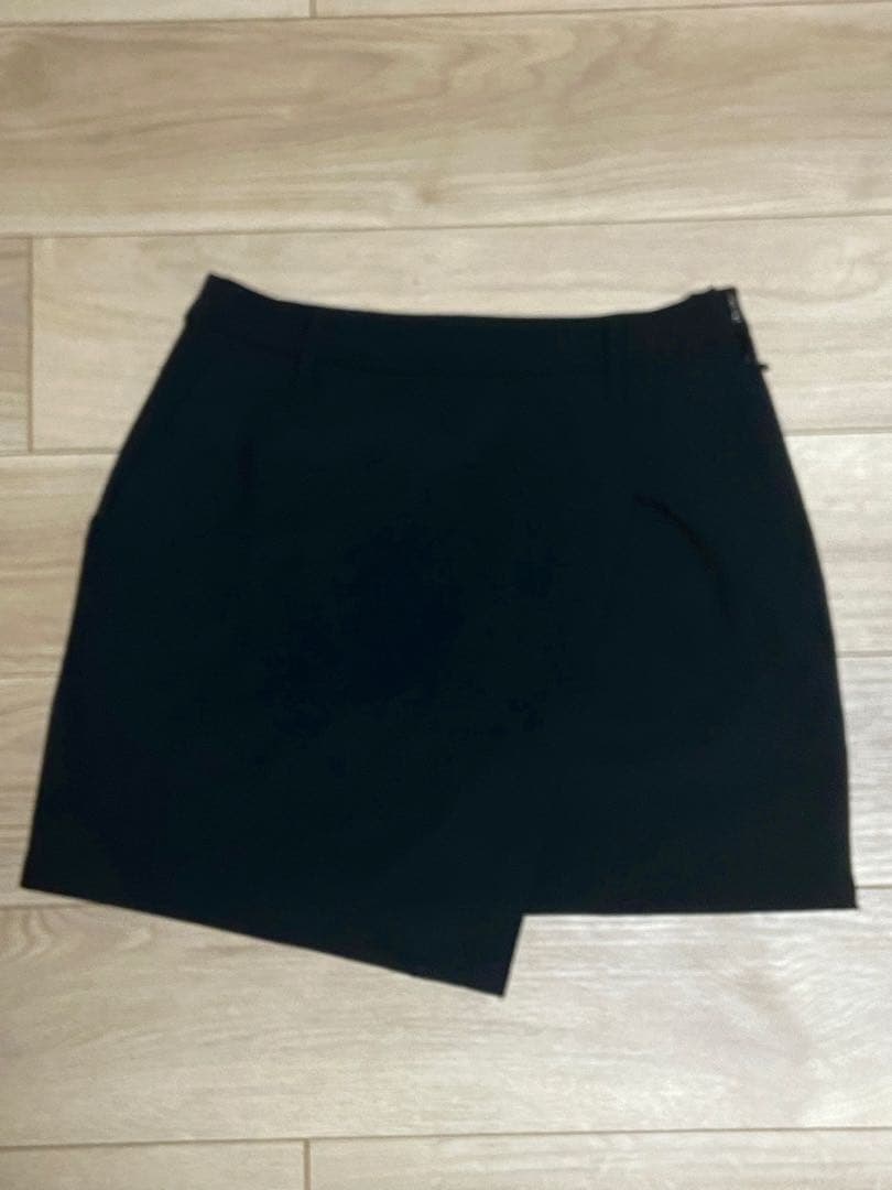 DESCENTE ゴルフ（デサントゴルフ）ボンディングラップスカート