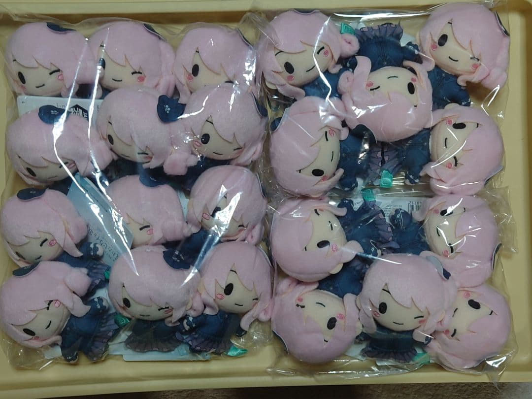 劇場版プロセカ ふわぷちマスコット 暁山瑞希 30個セット