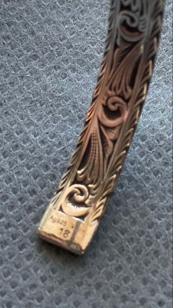 みー　GUCCI グッチ　バングル　ブレスレット