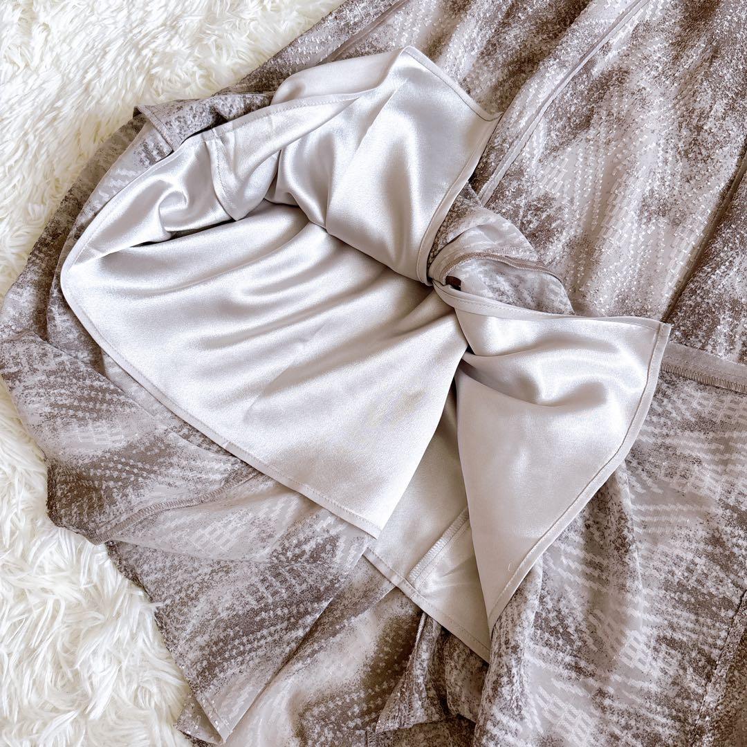 【極美品】 MORABITO モラビト 総柄フレアスカート パイソン 日本製 M