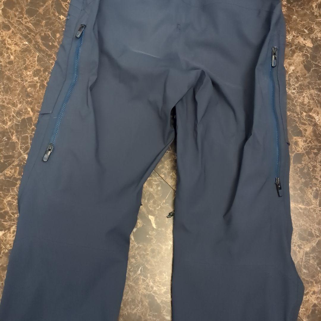 BURTON ak バートン ビブパンツ ゴアテックス Mサイズ 中古