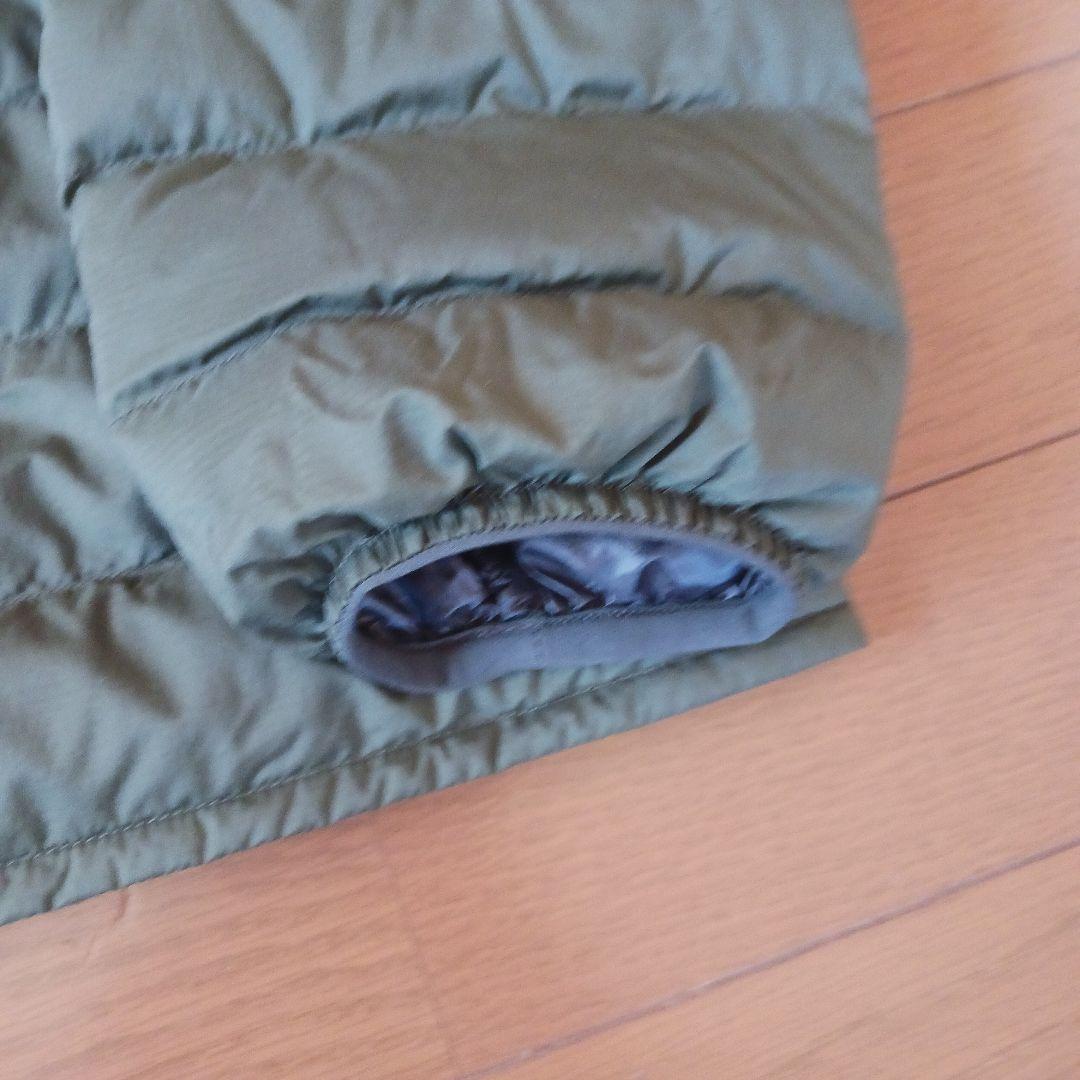 mont-bell スペリオダウン ラウンドネックジャケット　ダークグリーン