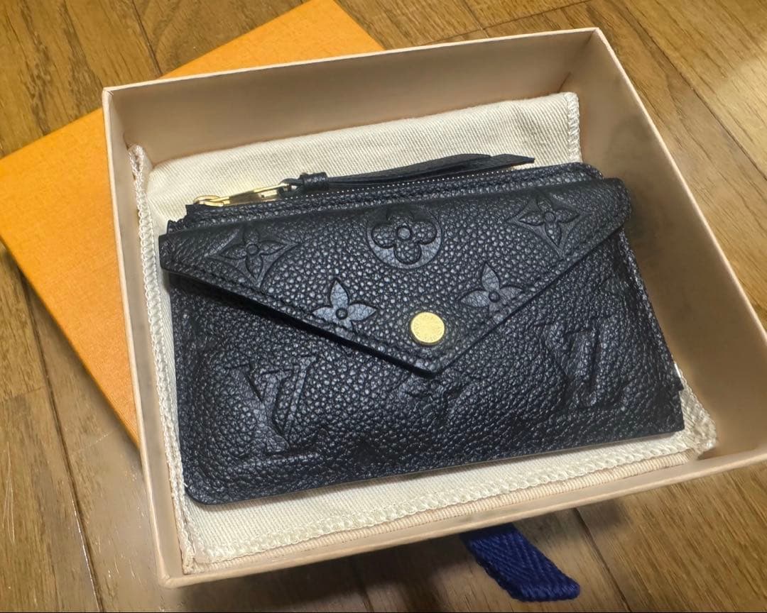 【ほぼ新品】ルイヴィトン カードケース ポルト カルト・レクト ブラック