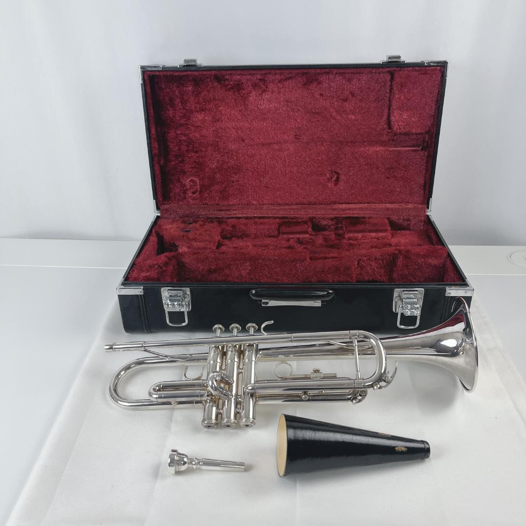 美品☘️ YAMAHA ヤマハ Bbトランペット YTR-3325S