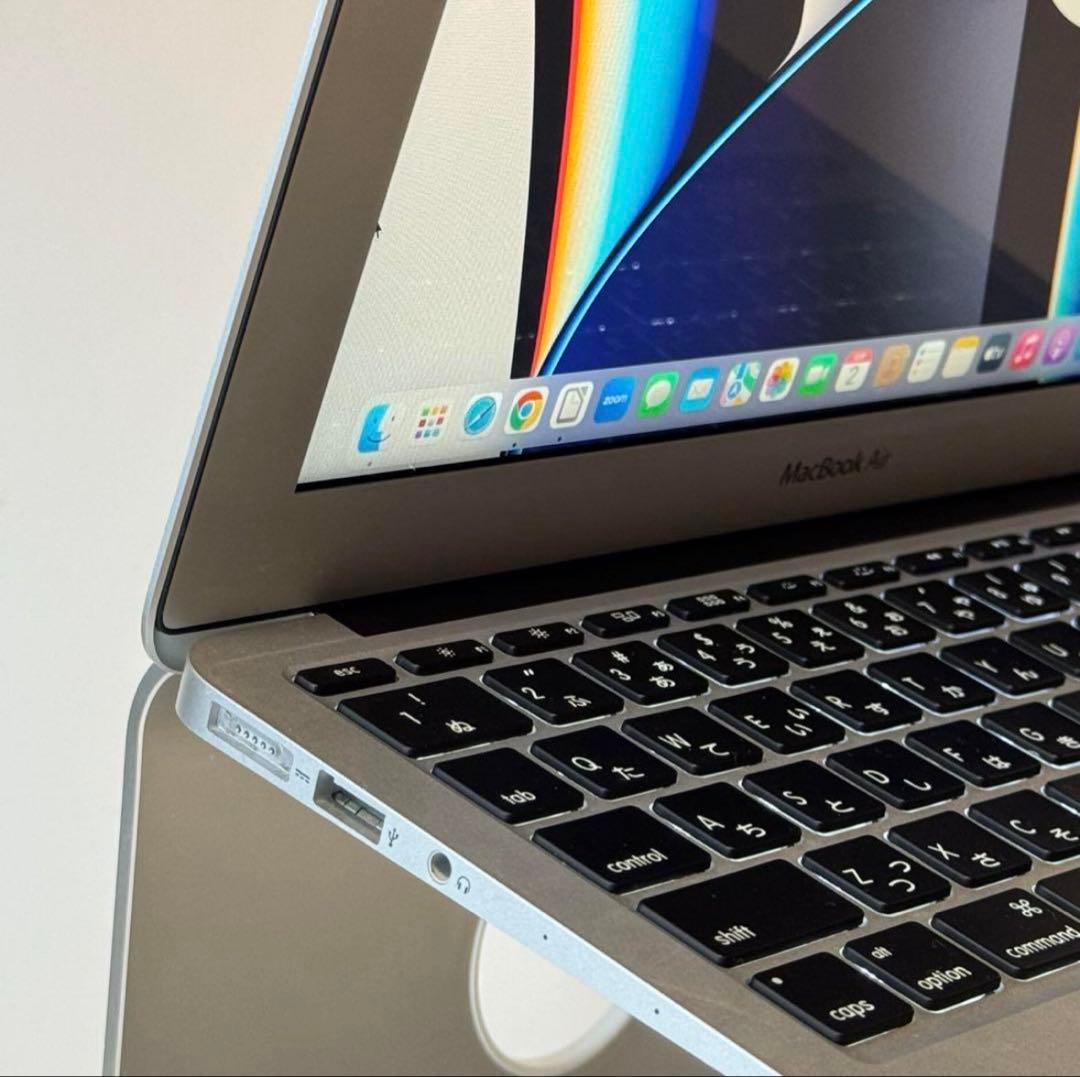 【薄型軽量】MacBook Air 11㌅i5/8GB/128GB 互換オフィス
