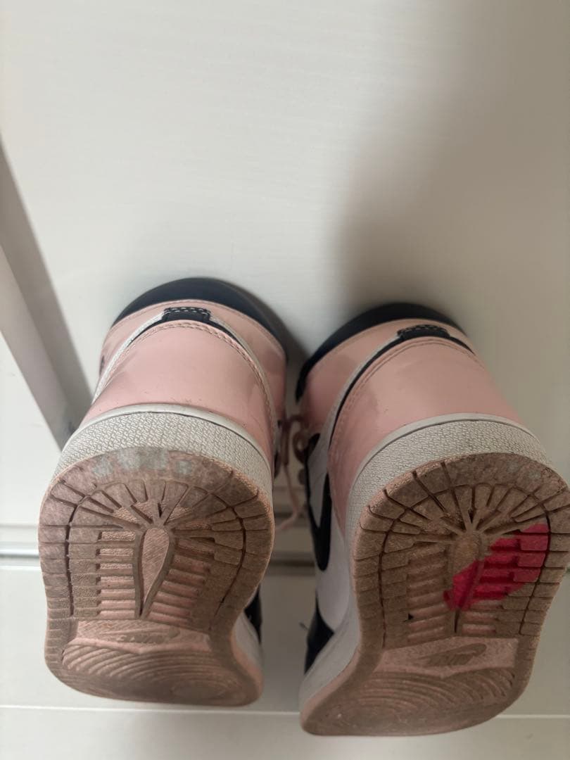 NIKEウィメンズ エアジョーダン1 レトロ ハイOG（アトモスフィア）24cm