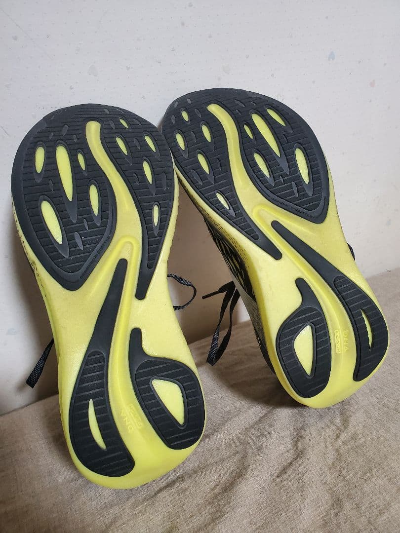 ウォーキング・ランニングウェア BROOKS Hyperion Max (mens 26.5cm)