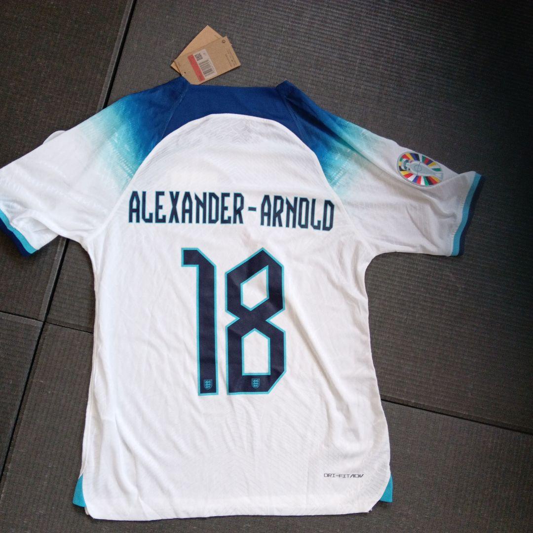 Nikeイングランド代表シャツ アレクサンダーアーノルドモデル新品未使用Ｌサイズ