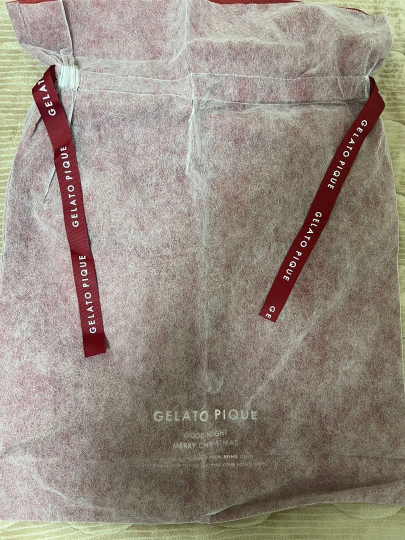 非売品2022年 HORIDAYクリスマスジェラートピケパジャマ ラッピング