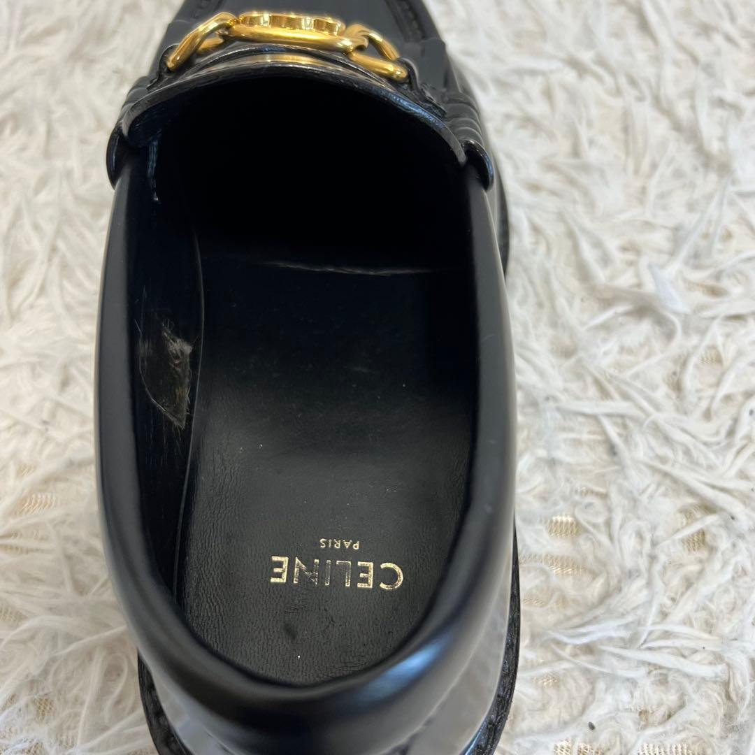 CELINE ローファー トリオンフ マーガレット フリンジ ブラック