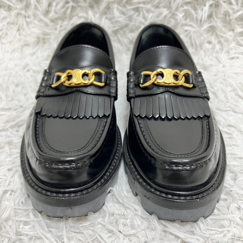 CELINE ローファー トリオンフ マーガレット フリンジ ブラック