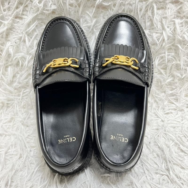 CELINE ローファー トリオンフ マーガレット フリンジ ブラック