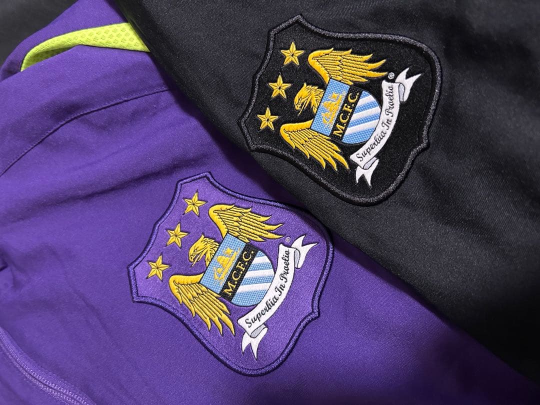 希少2XL】マンチェスター・シティ トラックスーツセットアップ