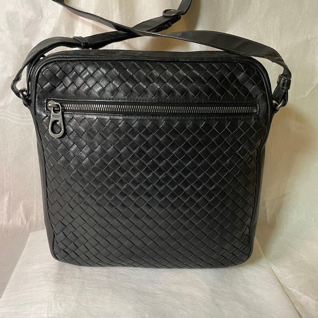 定価20万超！BOTTEGA VENETAイントレチャート ショルダーバッグ