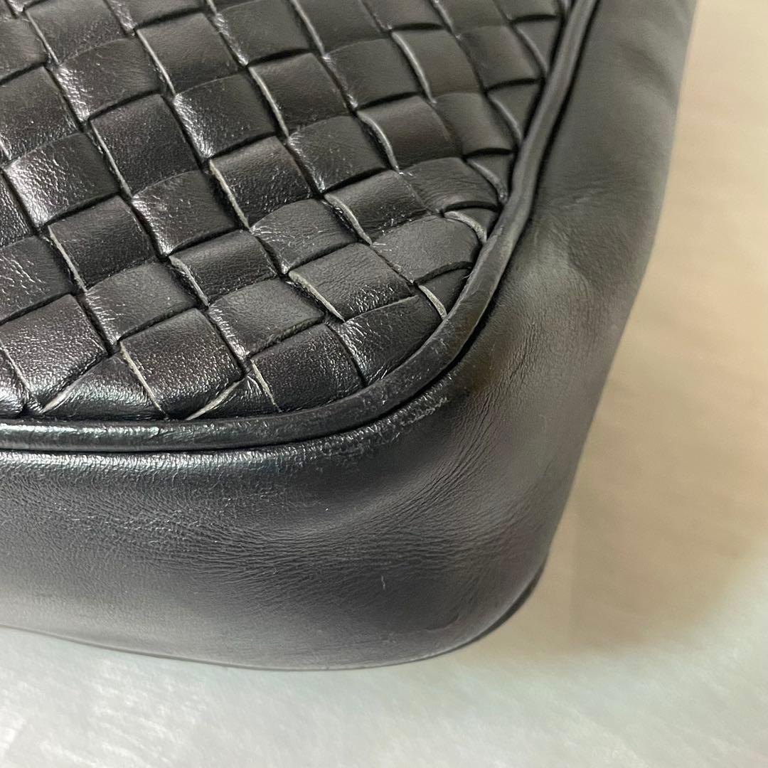 定価20万超！BOTTEGA VENETAイントレチャート ショルダーバッグ