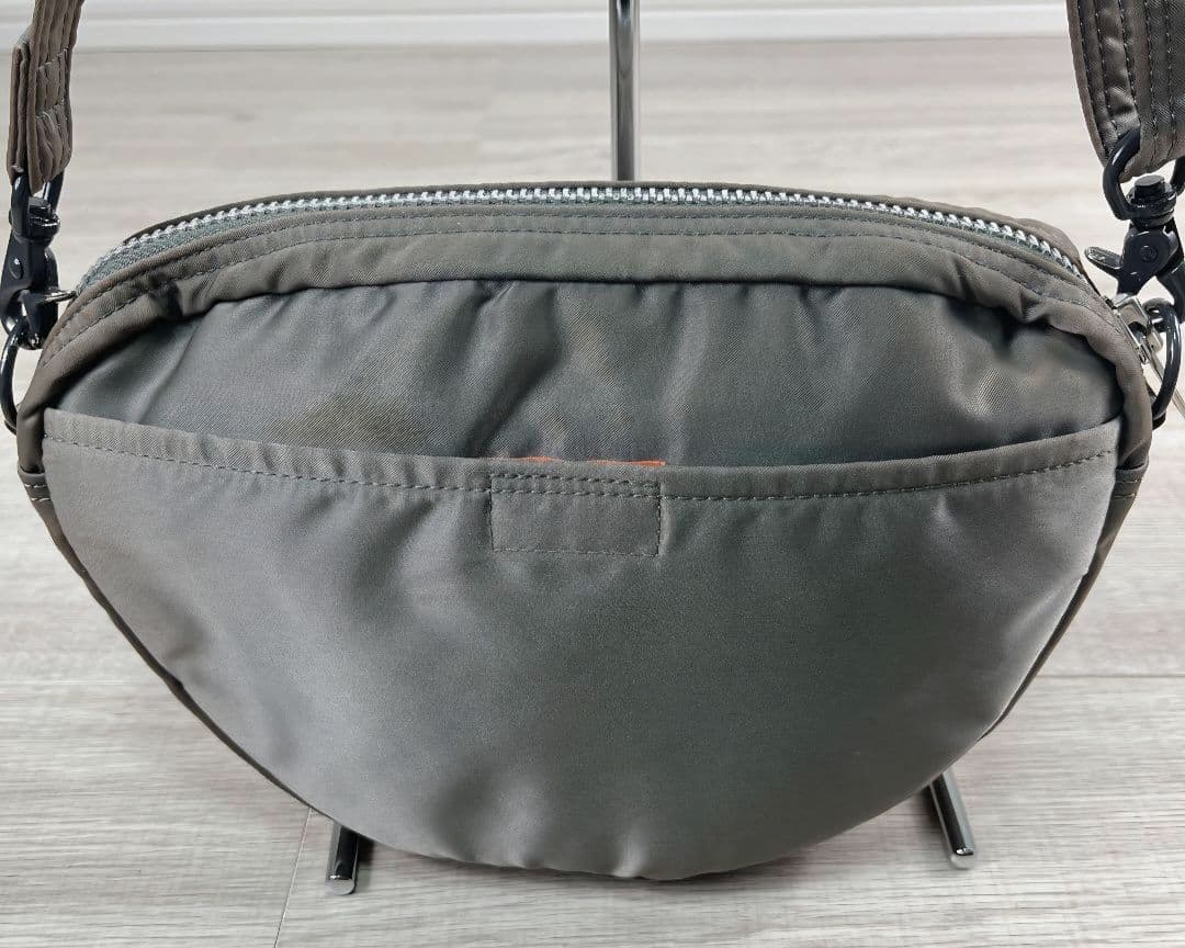 ★美品★レア★ポーター タンカー ショルダー 半月型 シルバーグレー ナイロン
