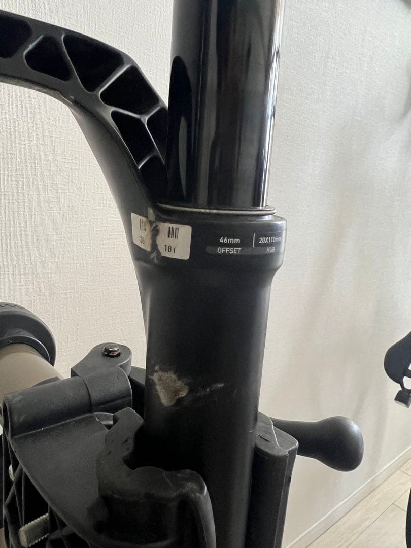 ロックショックス　ボクサー 2019 27.5