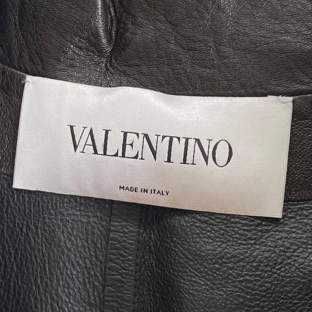 A*a様 《 最高峰の絶品 》 VALENTINO ボウタイ付き レザーケープ