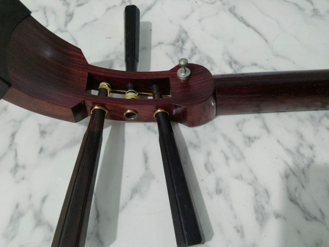 弦楽器 三味線 ハードケース付 調子笛、弦など付属（S1-2）