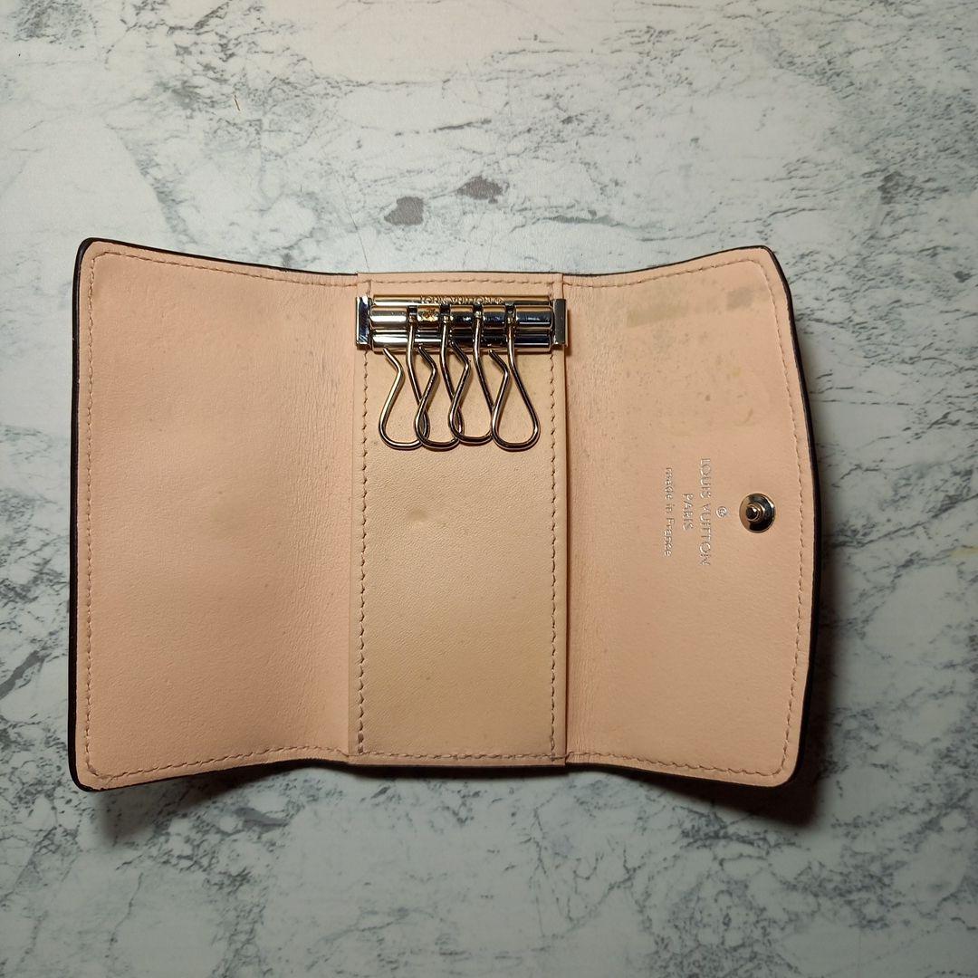 LOUIS VUITTON マヒナ ミュルティクレ4 レザーキーケース ICタグ