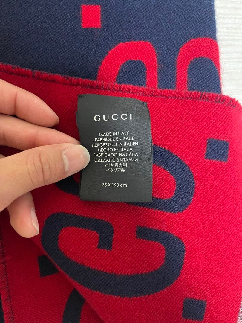 GUCCI マフラー　GG柄