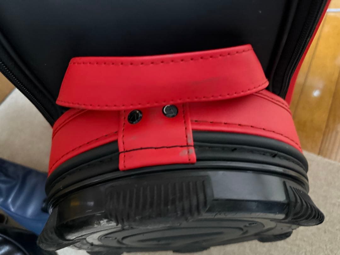 テーラーメイド　ステルス3点式ベルト　キャディバッグ　レインカバー付き