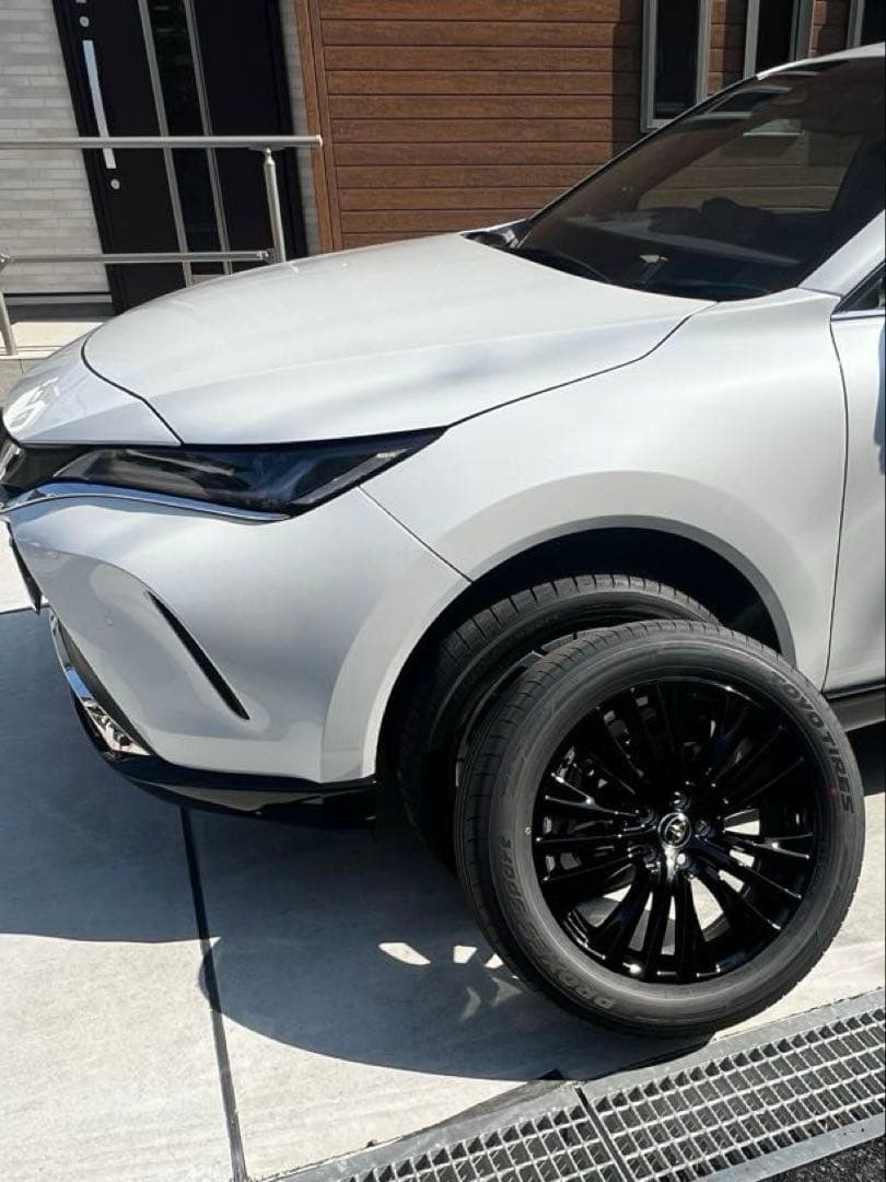 新車外し80系ハリアー 新型ハリアー ナイトシェード 純正ホイール