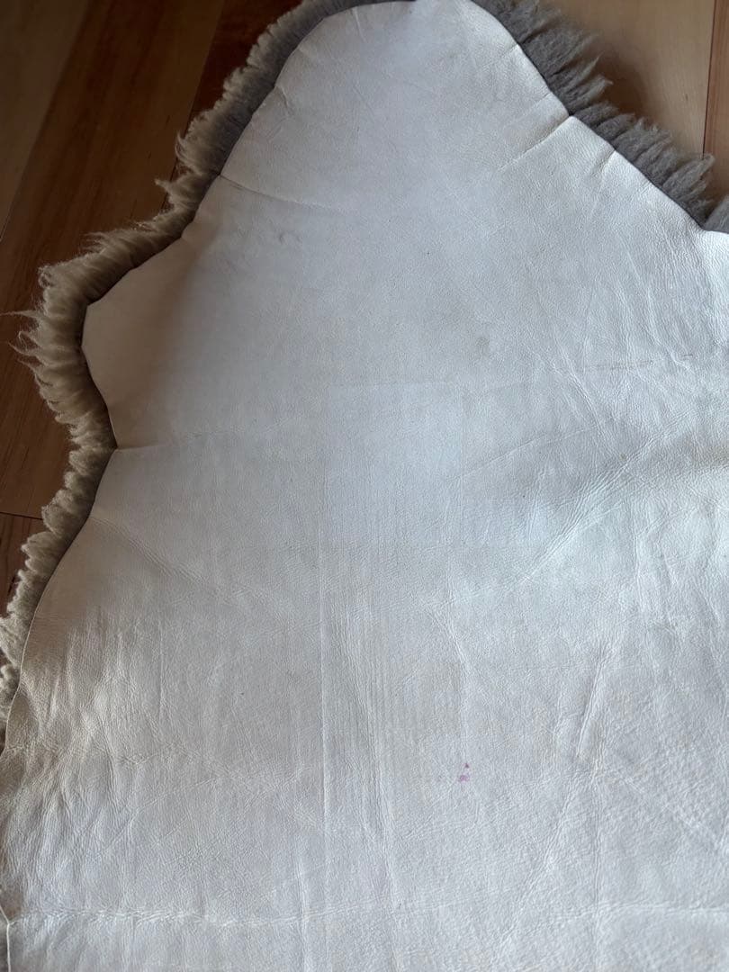 シープスキン　ネイチャーコレクション　ムートン　ラムファー　毛皮カバー