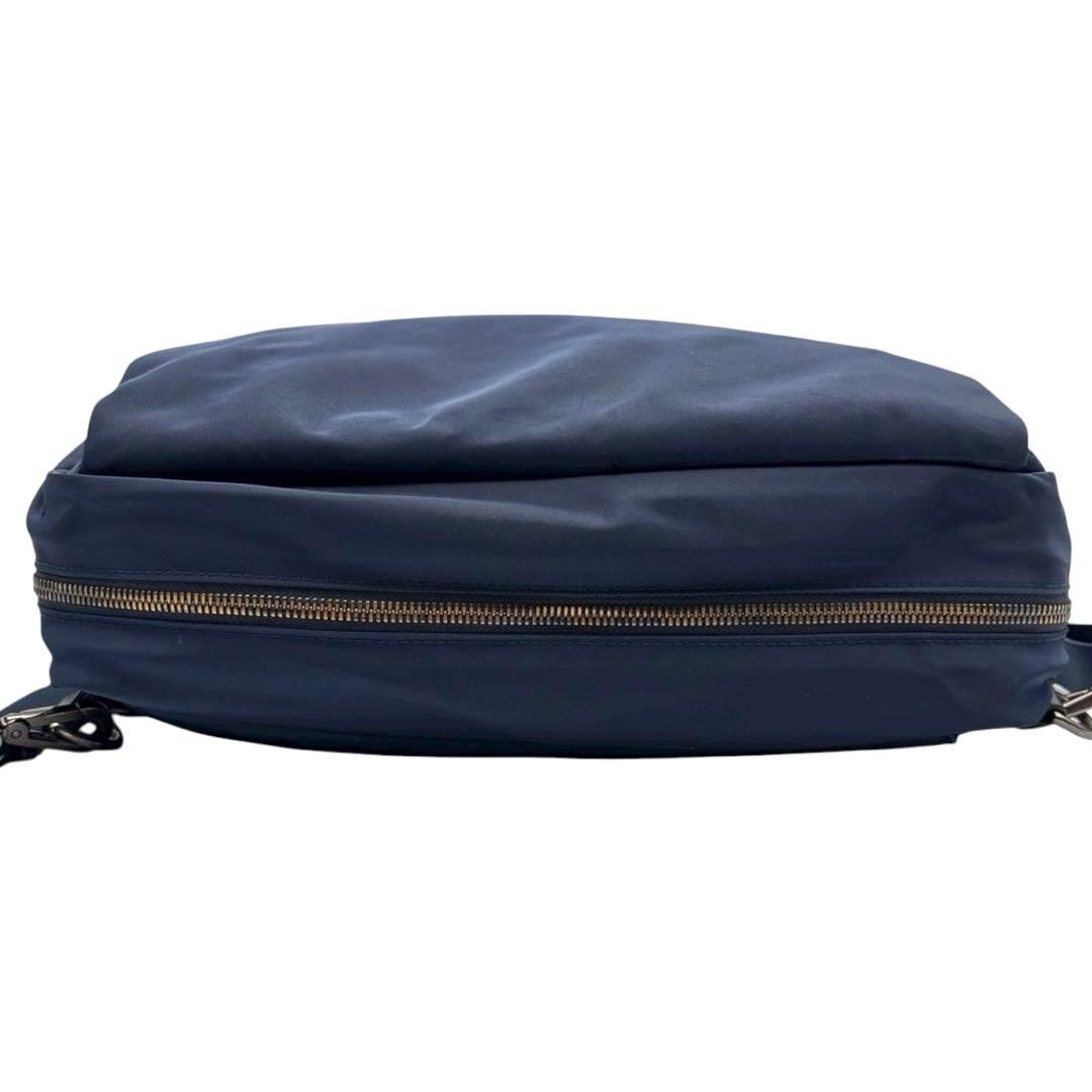 良品◎ トゥミ エイデン A4可 リュック バックパック ナイロン ネイビー