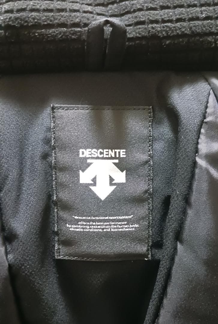 DESCENTE MoveSport ボード スキーウェア 赤/黒 メンズ L