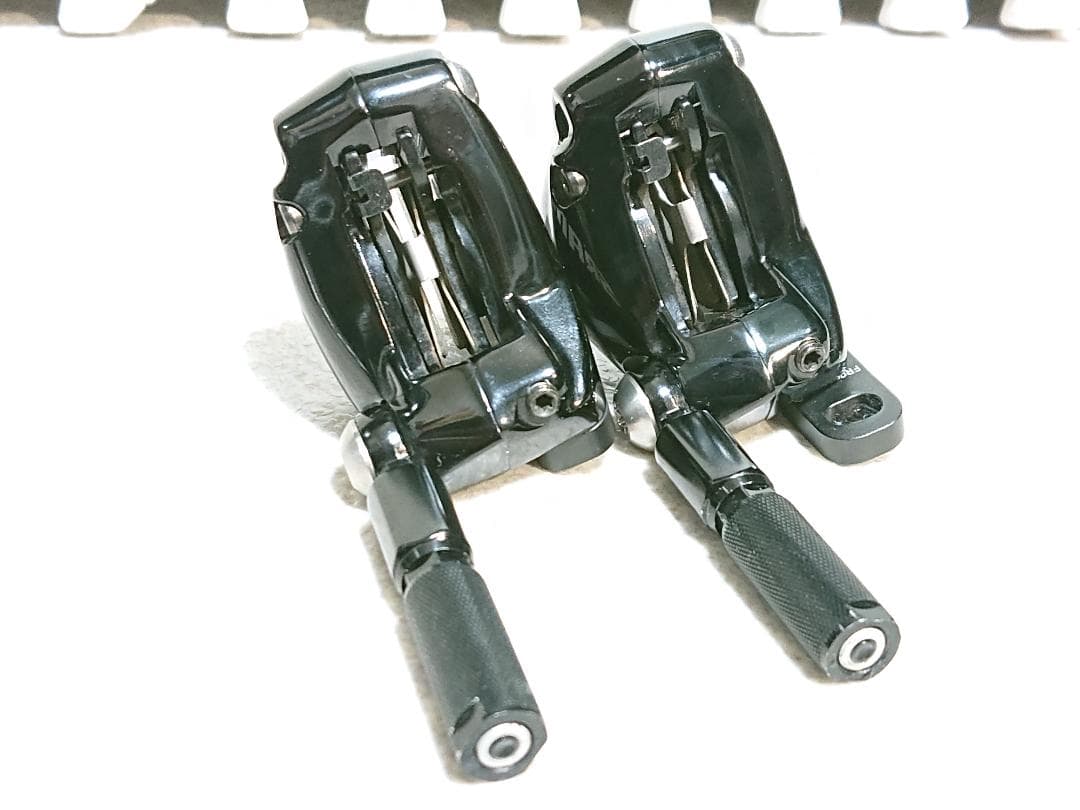 SRAM APEX1 油圧ダブルタップレバー ディスクブレーキキャリパー 11速