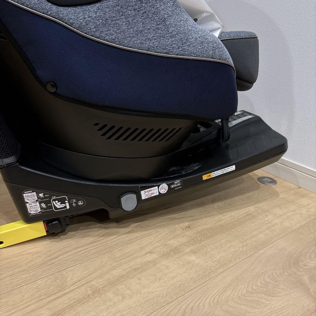 Aprica クルリラプラス　360° セーフティ　チャイルドシート ネイビー