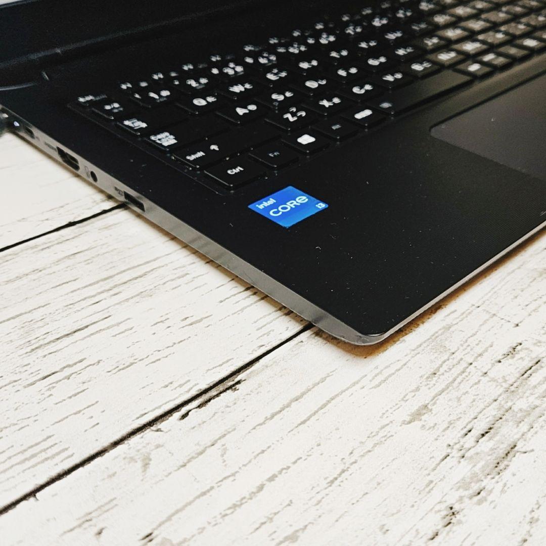 【美品】2023年発売 第11世代Core i3 dynabook ノートPC