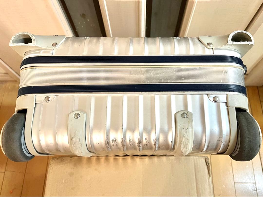 【アイビー♡】RIMOWA リモワ シルバー インテグラル