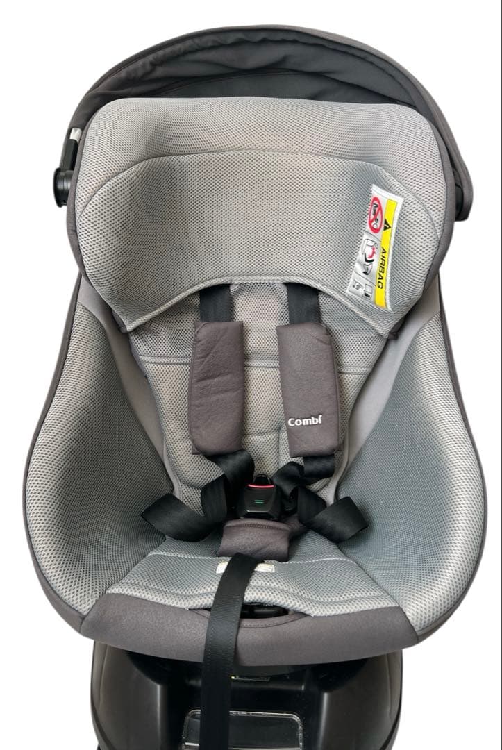 Combi ISOFIX チャイルドシート エッグショック 新生児