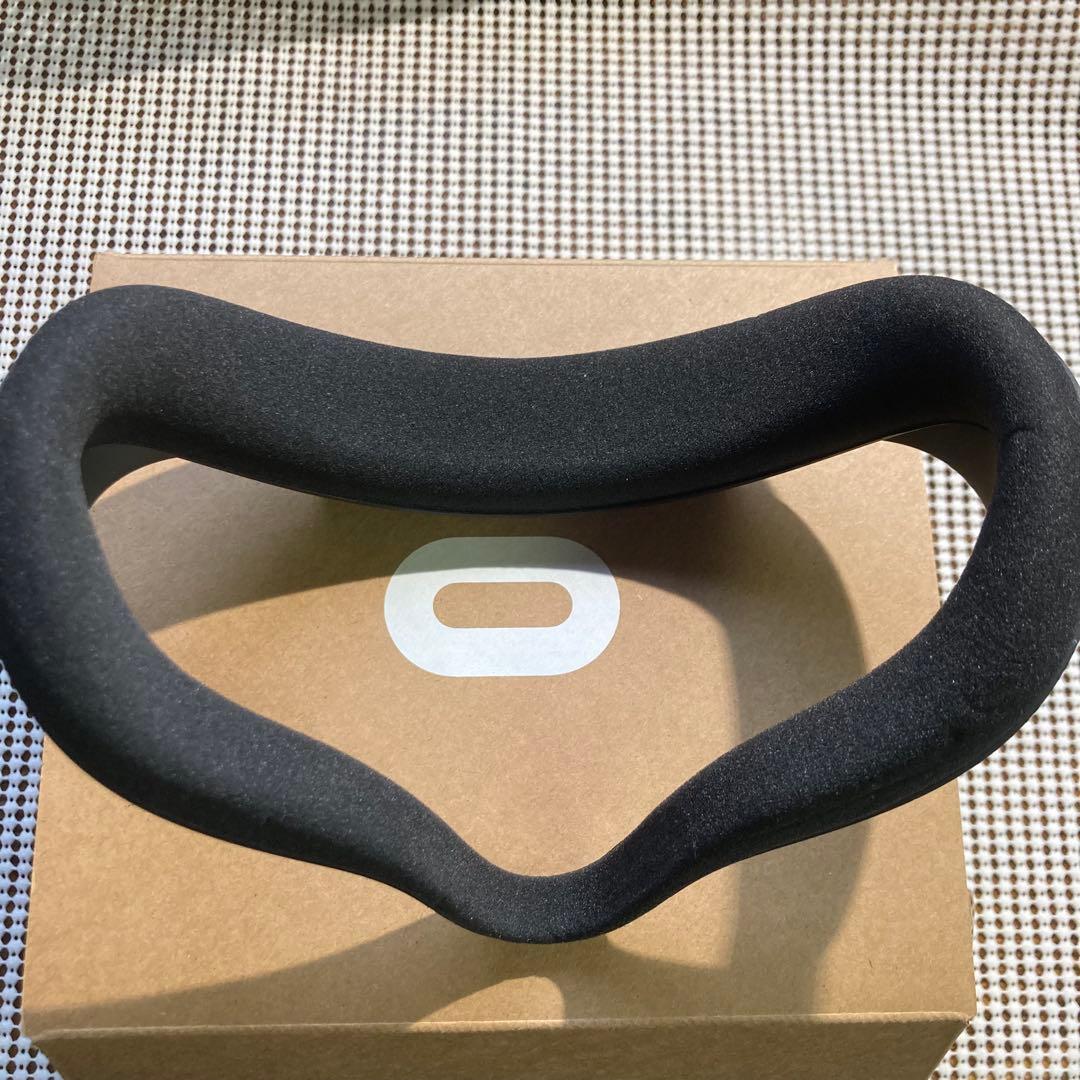 【萌】Quest 2 VRヘッドセット 64GBモデル【取置】