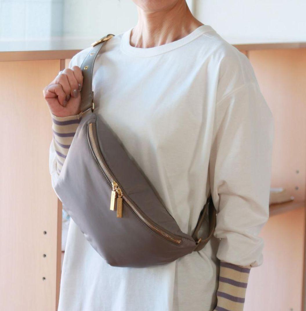 ヴィオラドーロ　V2210　GINO　タープ色　ボディバッグ