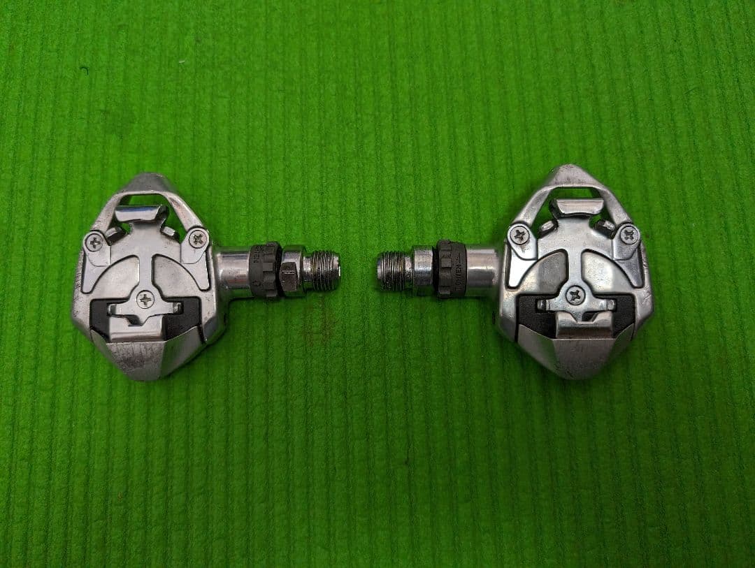 VIGORE フルオーダーロードバイク 練習用ホイール+マビックヘリウム