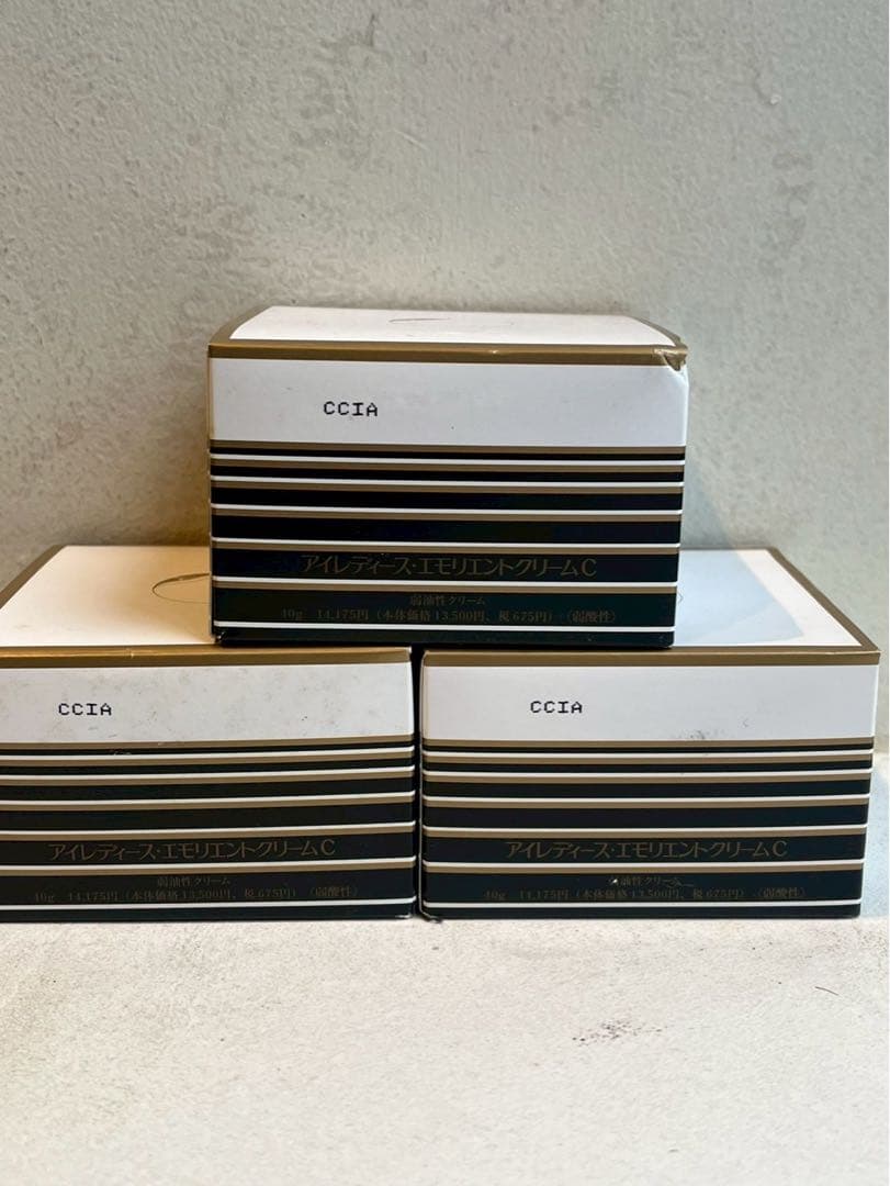 【新品未使用】アイレディース化粧品 エモリエントクリームC <弱酸性> 40g