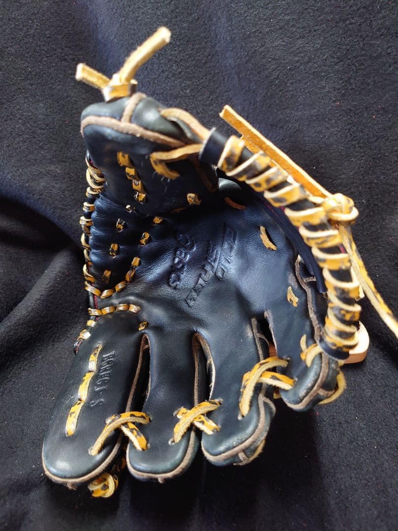 《中古》アシックスゴールドステージ軟式用 BGRFJ-S ヒョウ柄ギャル仕様