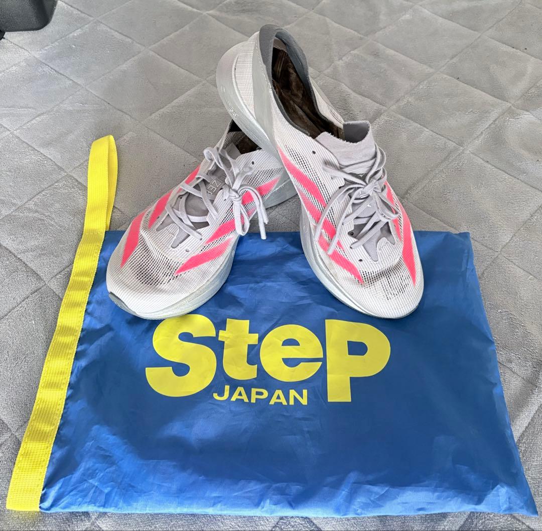 adidas アディゼロ タクミセン27.5+ asics トッキ28.0