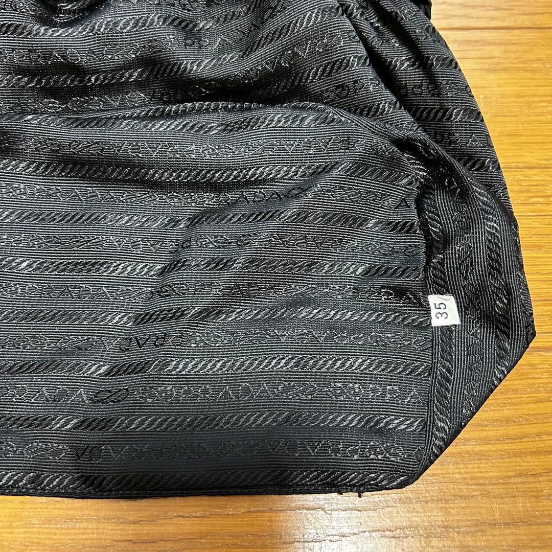 プラダ リュック バックパック 三角ロゴプレート ナイロン レザー 黒