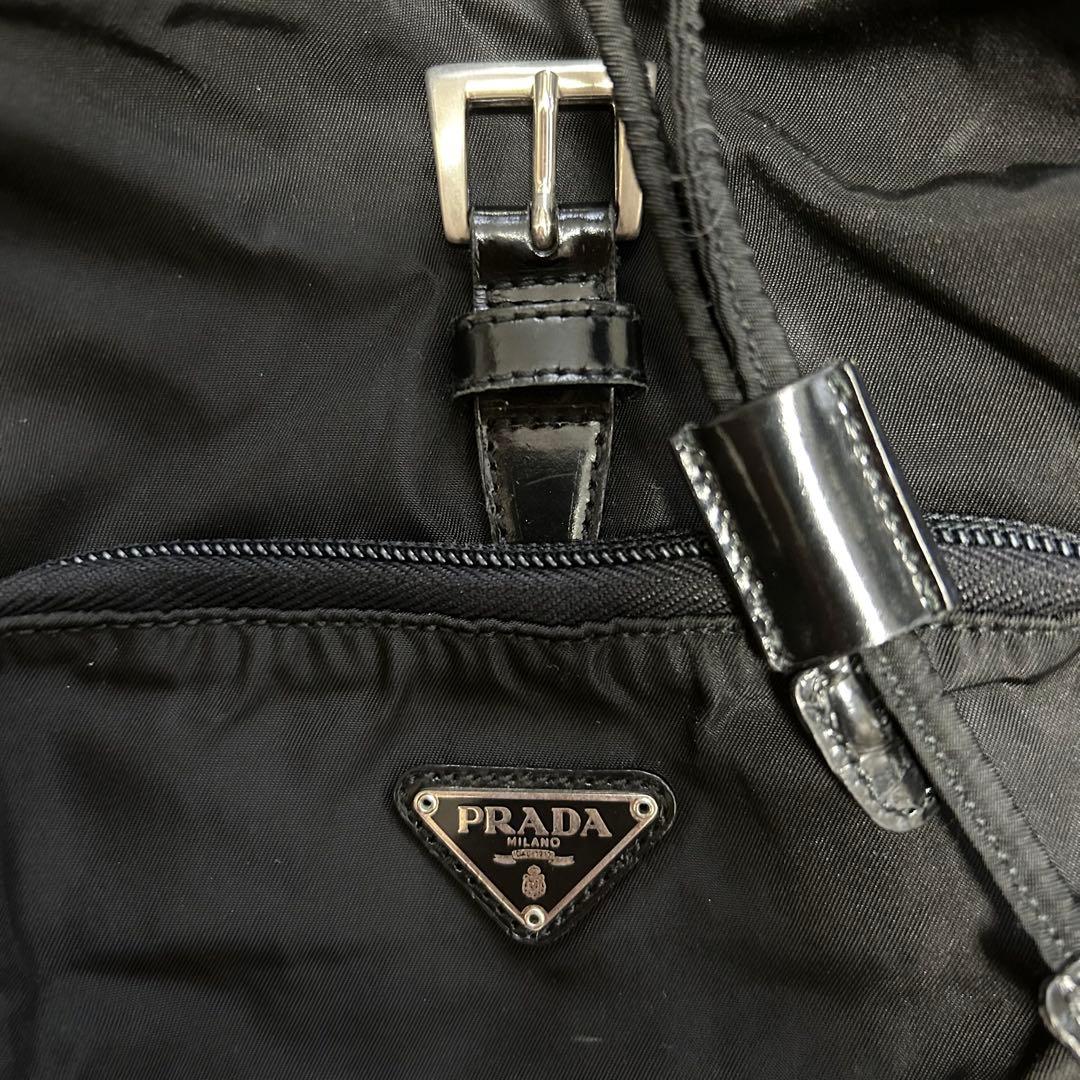 プラダ リュック バックパック 三角ロゴプレート ナイロン レザー 黒