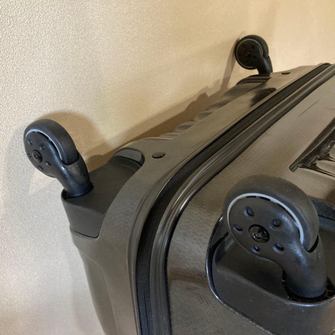 SAMSONITE コスモライト　スピナー TSAロック サムソナイト