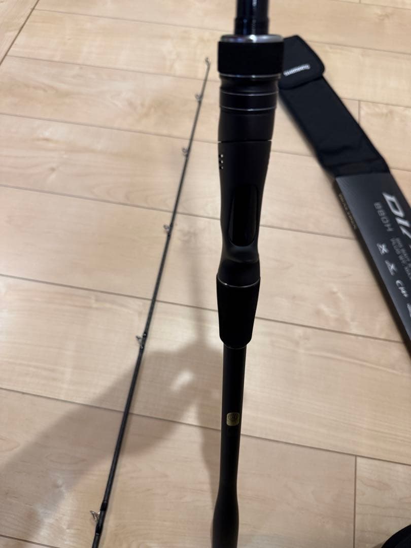 Blue　23DIALUNA B80H ベイトシーバスロッド