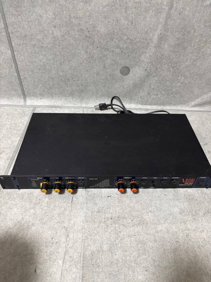 Vesta Kozo DIG-420 サンプラー/ディレイ 通電確認済み！ - メルカリ