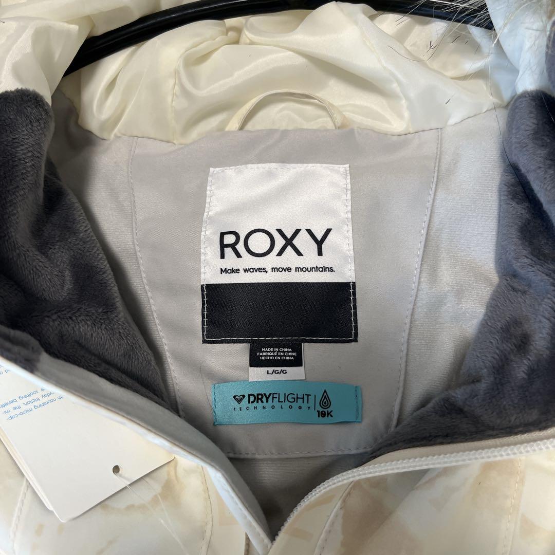 【新品】　ROXY ロキシー スノーボード ウエア　ジャケット ホワイト　花柄