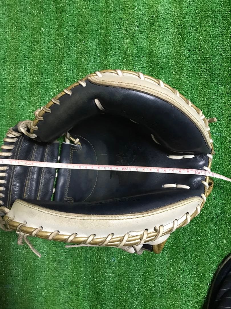 ザナックス　軟式キャッチャーミット　型抜群！　即戦力！