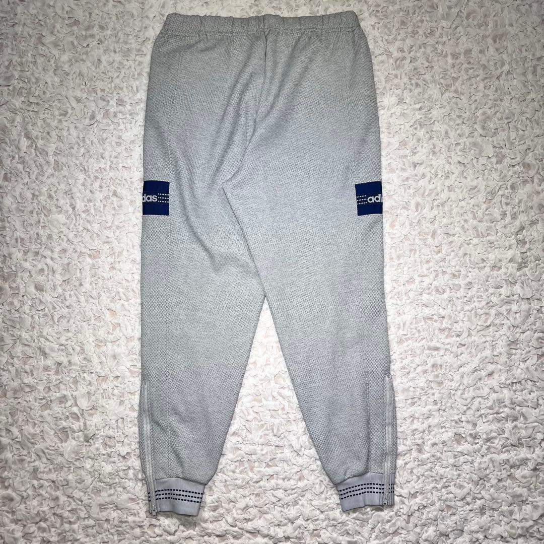 『アユニ・D着用同型同色』　adidas 希少　セットアップ　デサント　グレー